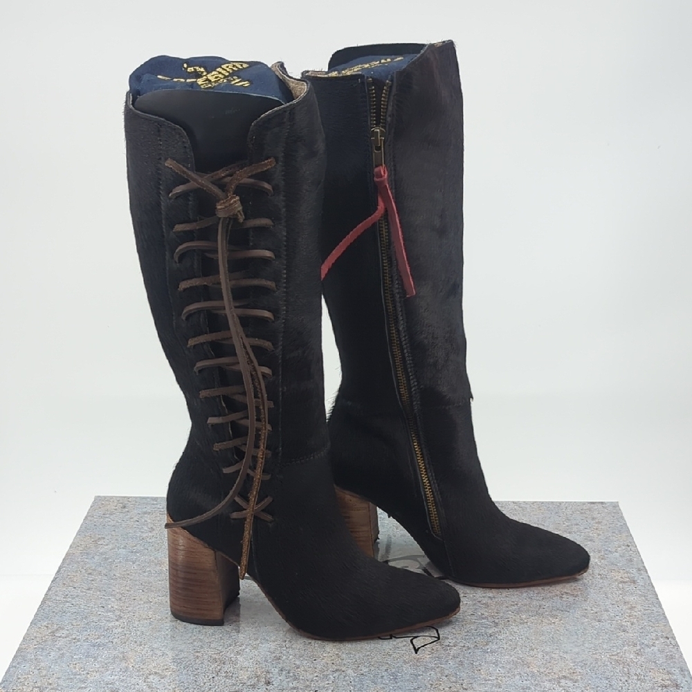 FREEBIRD *NIB* Joaquin Boots in Black Calf Hair Lacing Detail Flared Heel Sz 7 - Picture 8 of 11